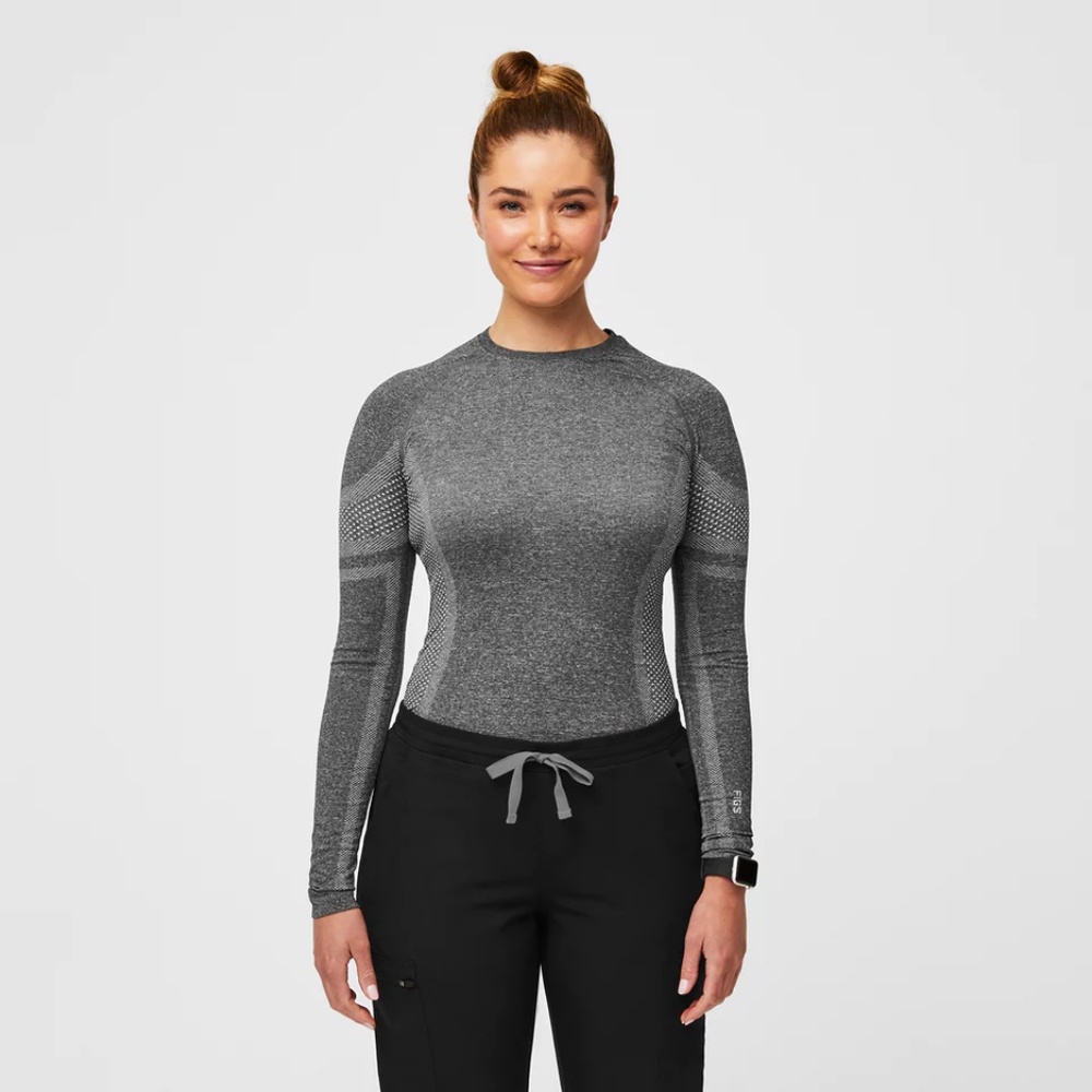 NWOT. Figs Salta Performance Underscrub in Graphite. Sz XL.